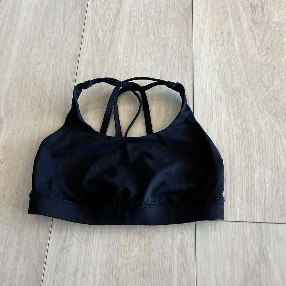 Lululemon women’s sports bra size 6
